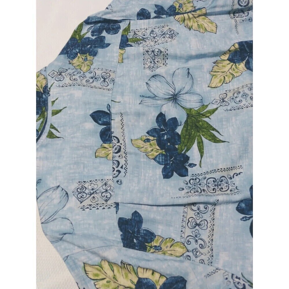 Caribbean joe Hawaiian Shirt for Mens Size Medium Blue Short Sleeve 100% Rayon - Picture 10 of 11